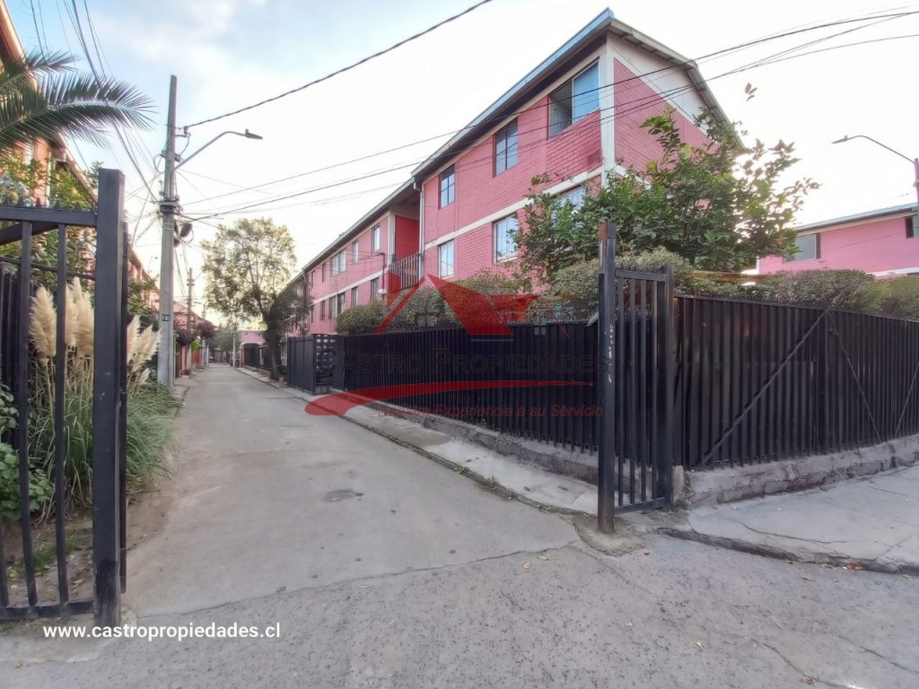 Departamento en Segundo Piso, 2 Dormitorios, 1 Baño, Comuna La Granja